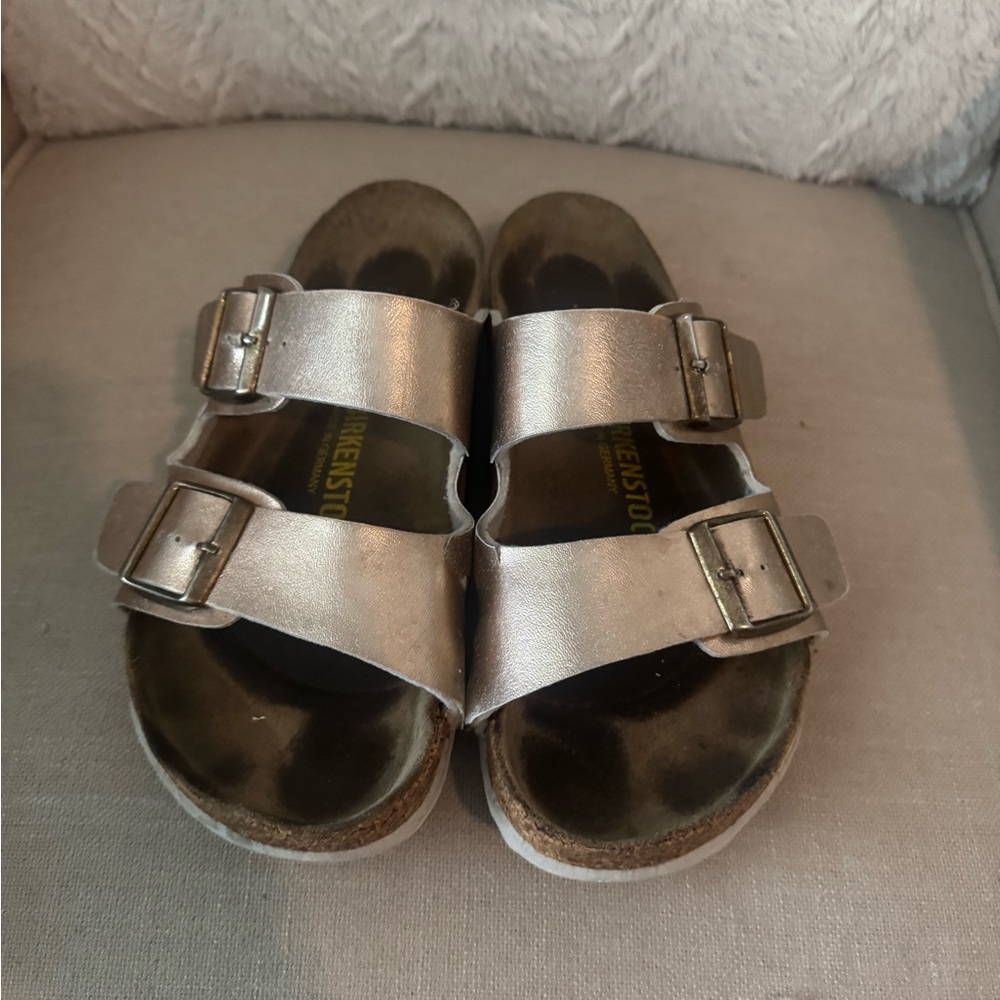 Birkenstock Woman Rose Gold Metallic Sandals